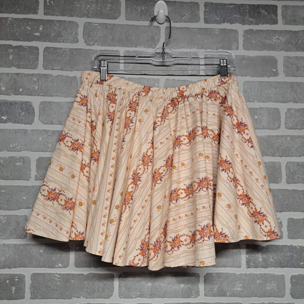 FREE PEOPLE Gaia Floral Printed Skirt Mini Ivory Combo Pockets Poplin Size Large